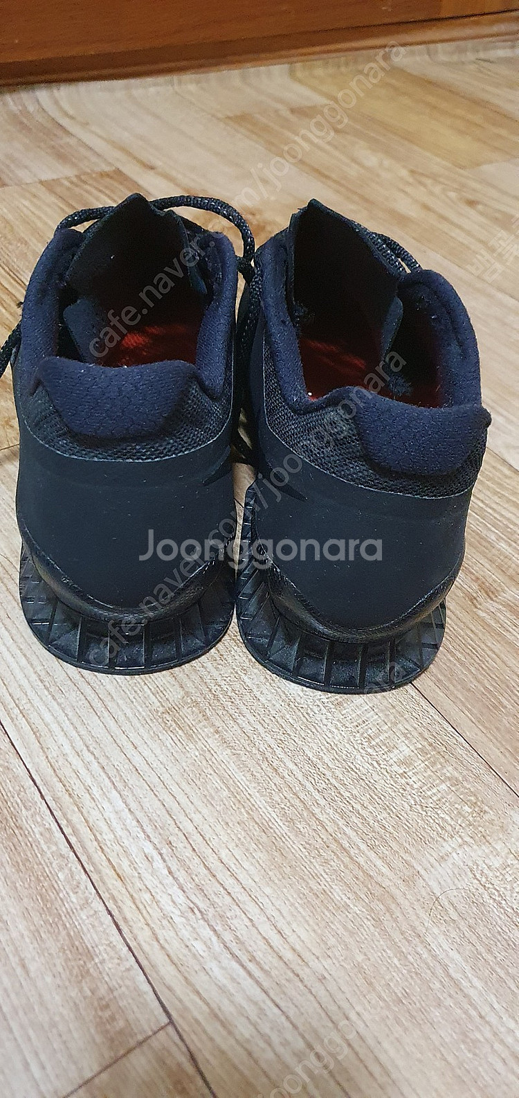 로말레오3 블랙 255사이즈--5