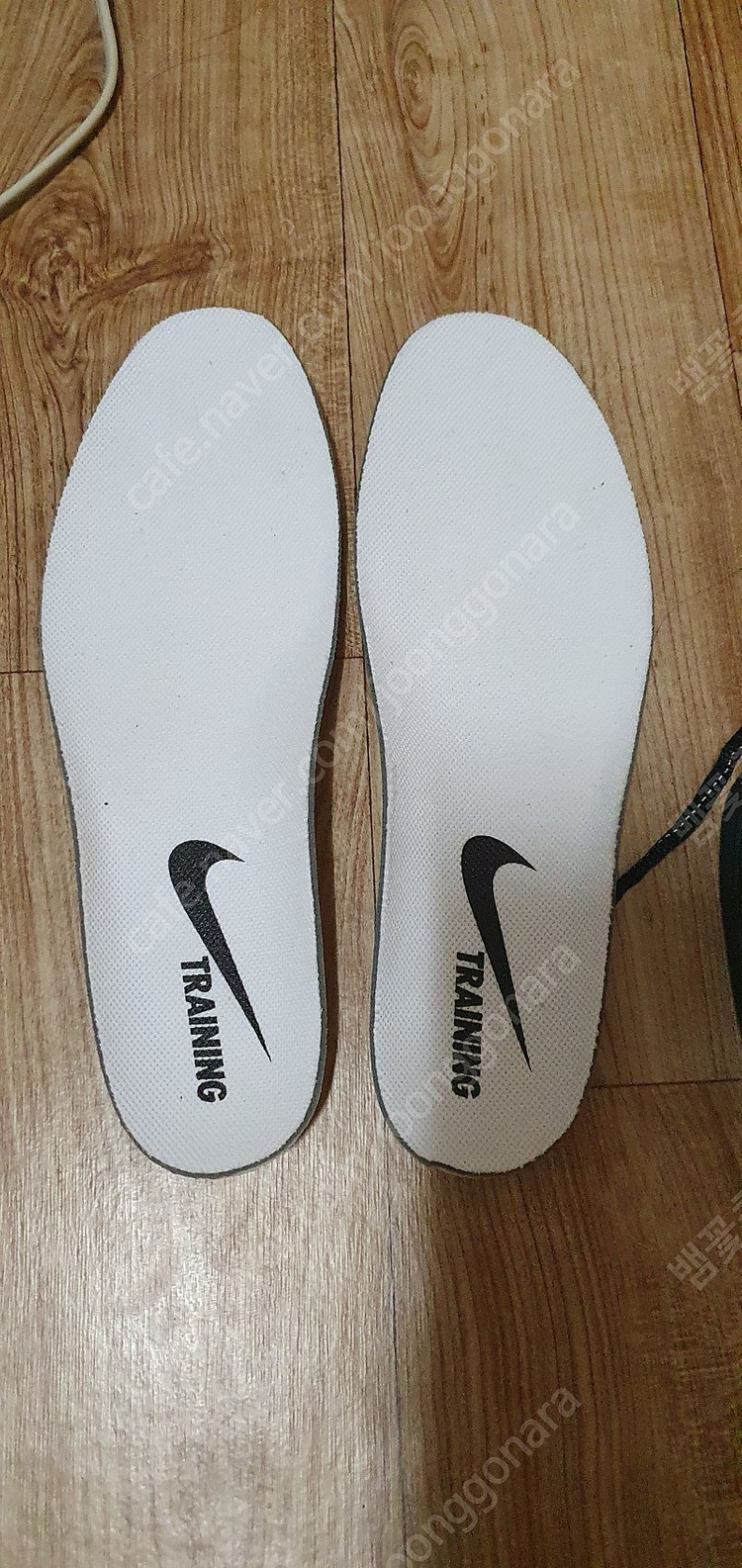 로말레오3 블랙 255사이즈--6