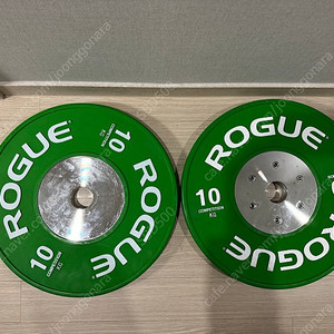 ROGUE FITNESS 로그 피트니스 컴피티션 원판 10KG 2개 판매 합니다