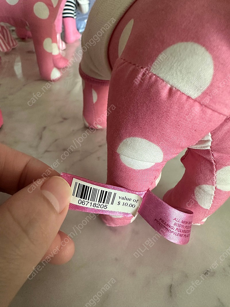 빅토리아시크릿 한정판 강아지 초기모델 이미지