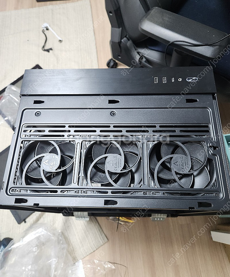 리안이 o11 air mini black + 아틱5팬--3