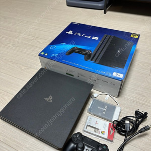 ps4 커펌 2테라 본체 + 1테라 외장하드 추가 총 3테라 판매합니다.