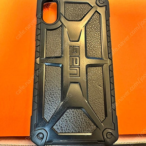 아이폰 XR용 UAG(uag) 모나크 케이스 판매합니다.