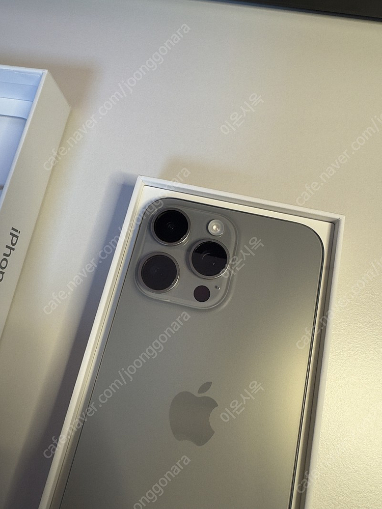 아이폰15프로 맥스 네추럴티타늄 512GB--3