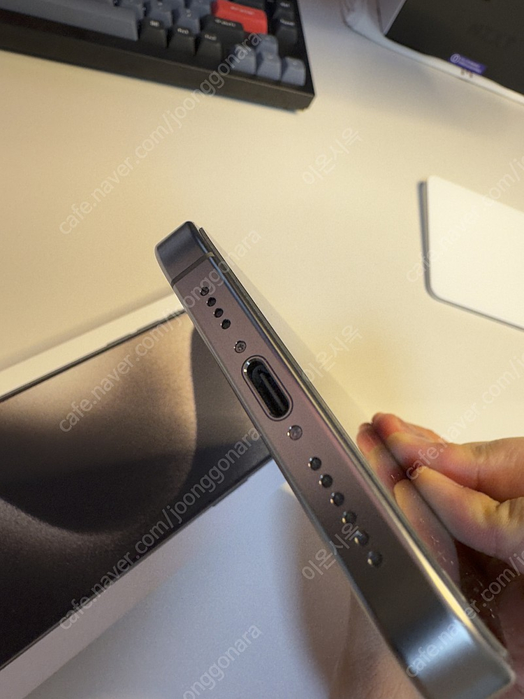 아이폰15프로 맥스 네추럴티타늄 512GB--7