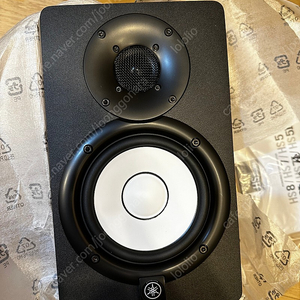 야마하 HS5 스피커