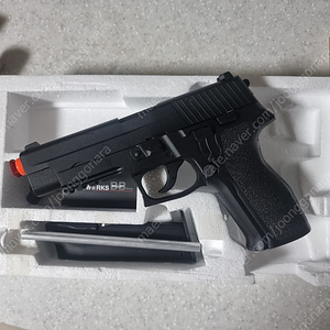 Kjw p226 gbb핸드건