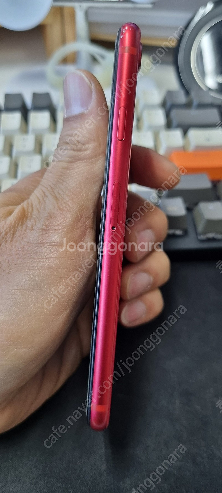 아이폰 se2 64g--6