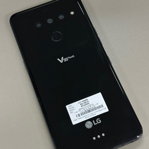 LG V50 블랙색상 128기가 무잔상 상태좋은 단말기 15만에판매합니다