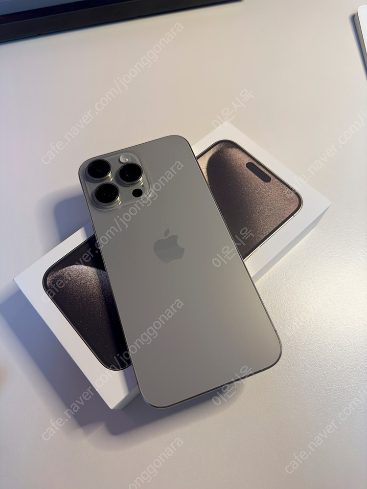 아이폰15프로 맥스 네추럴티타늄 512GB--1