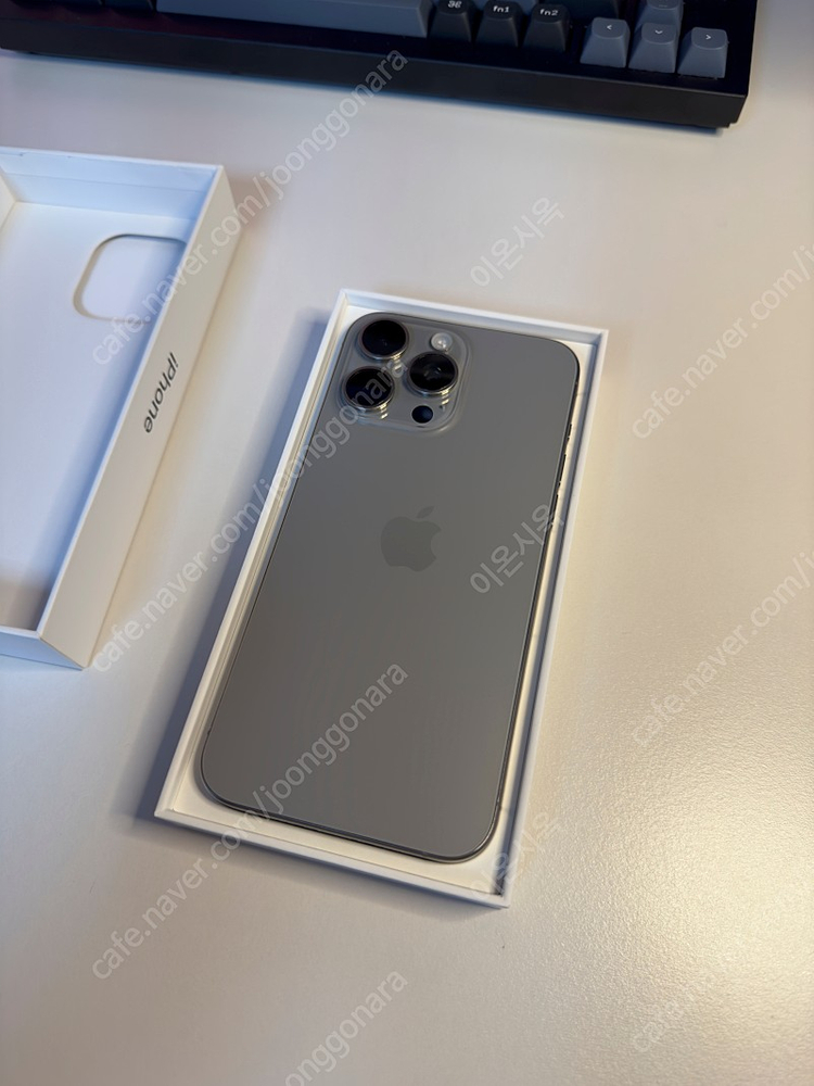 아이폰15프로 맥스 네추럴티타늄 512GB--2