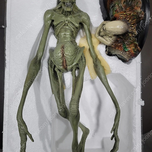 사이드쇼 뉴본 에일리언 | 중고나라 - 안심되는 중고거래