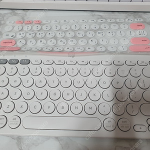 로지텍 k380 화이트