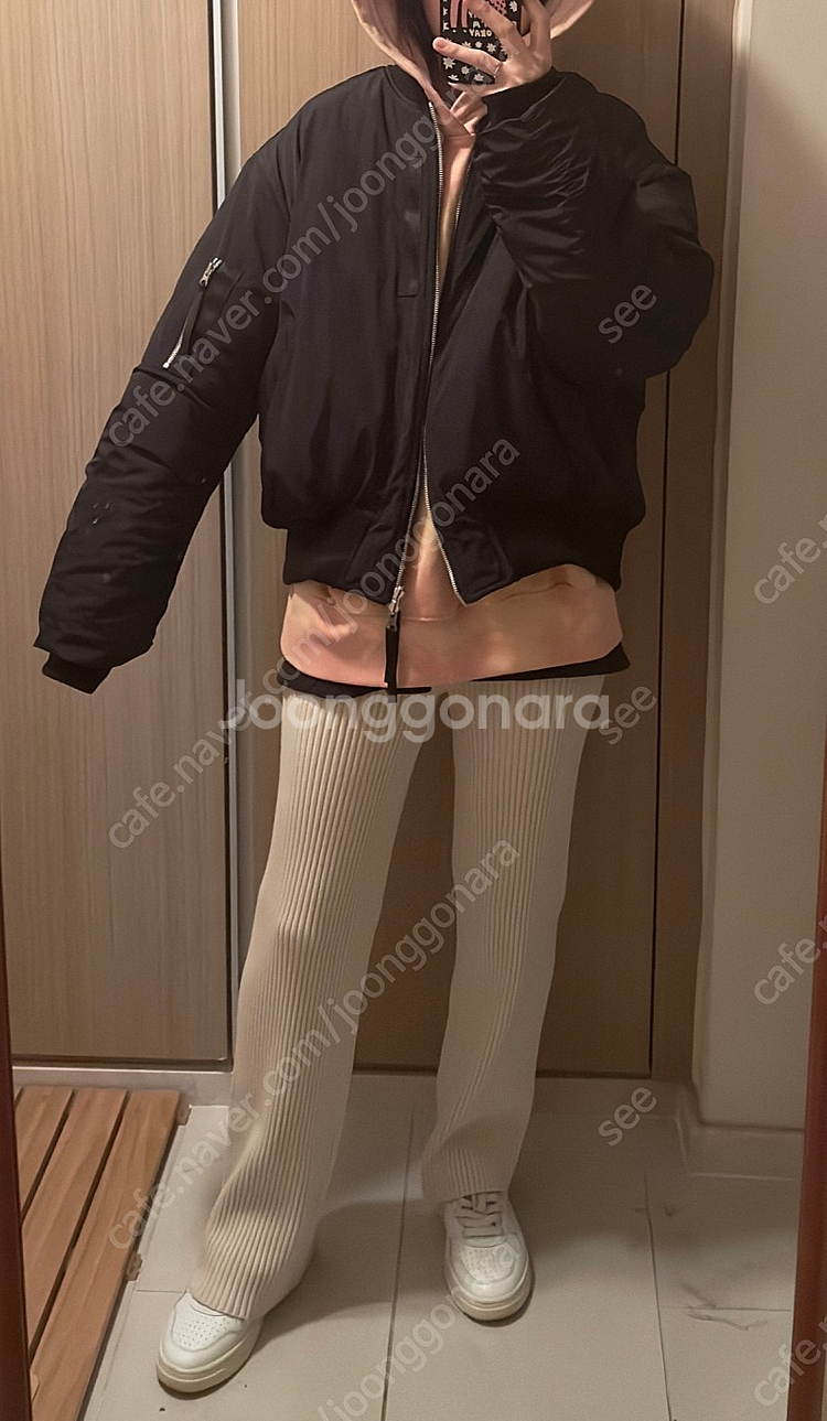 쇼핑몰 캘리에디 페이즐리 리버서블 봄버 판매합니다.--5