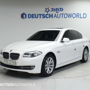 [BMW]5시리즈 (F10) 520d l 2013년식 l 139,686km l 흰색 l 990만원 l 이재성