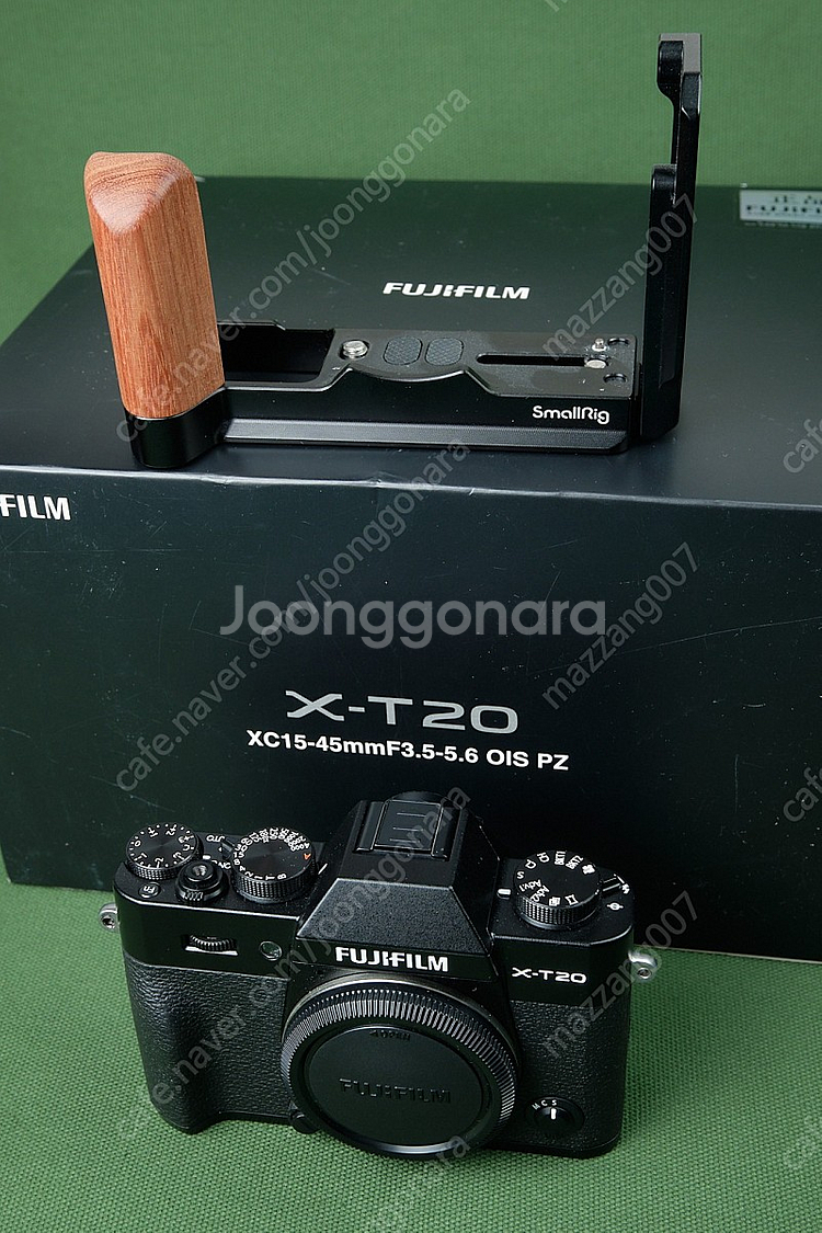 후지 X-T20, 56/1.2, 23/2, 10-24/...--0