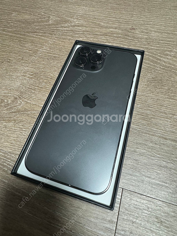 아이폰 13프로맥스 256gb 판매합니다.--1