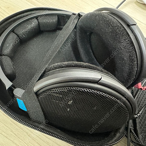 젠하이저 HD600