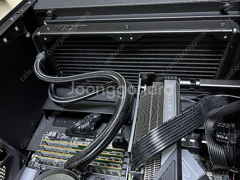 i7-10700KF + Z490 + RX5600XT (or 4060ti) 시스템 본체 ㅍㅍㅍ--5