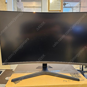 삼성 240Hz 게이밍모니터 C27RG50 판매합니다.