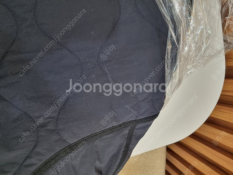 브롬톤런던 RIBBED NECK QUILTED 점퍼[남...--3
