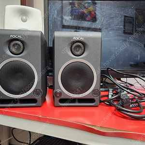 Focal CMS40 포칼 모니터 스피커