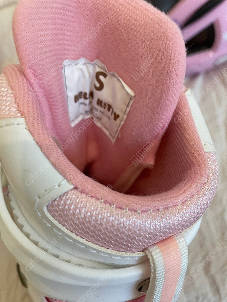 랜드웨이 헬로키티 아동용 인라인스케이트 s 풀셋--3