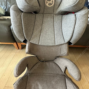 싸이벡스주니어카시트