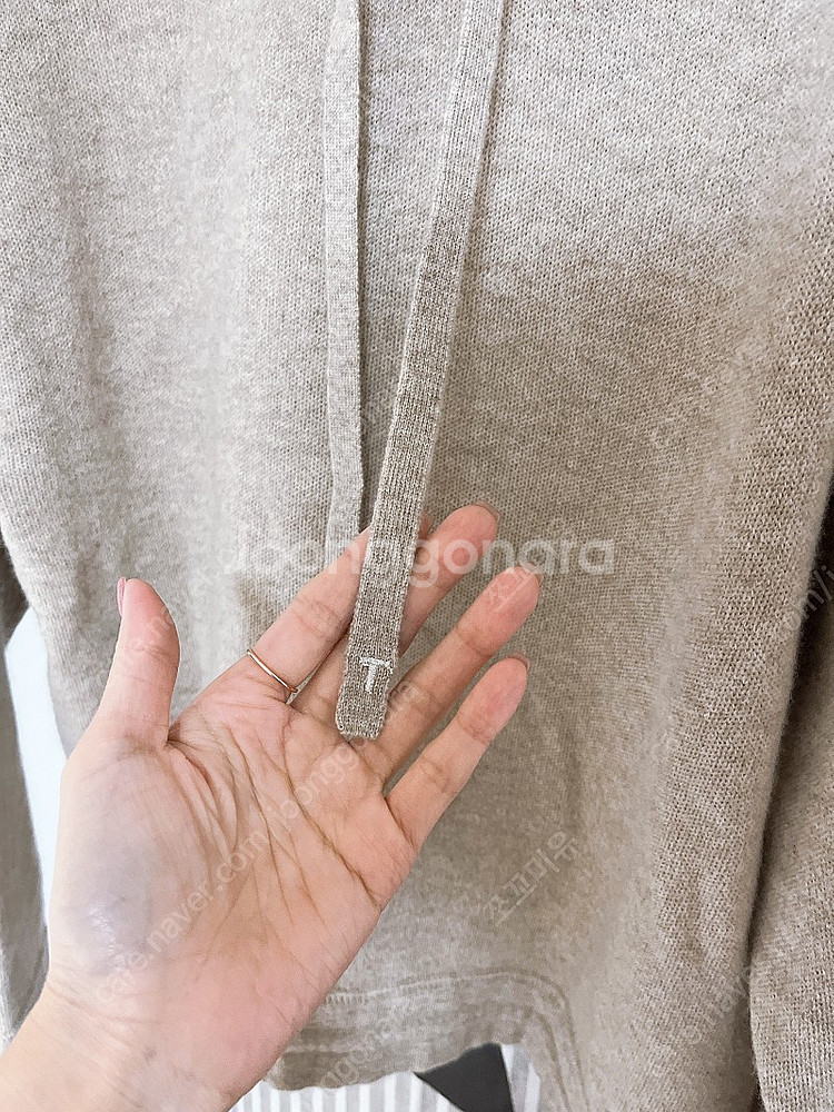 타임 캐시미어 후드니트--2