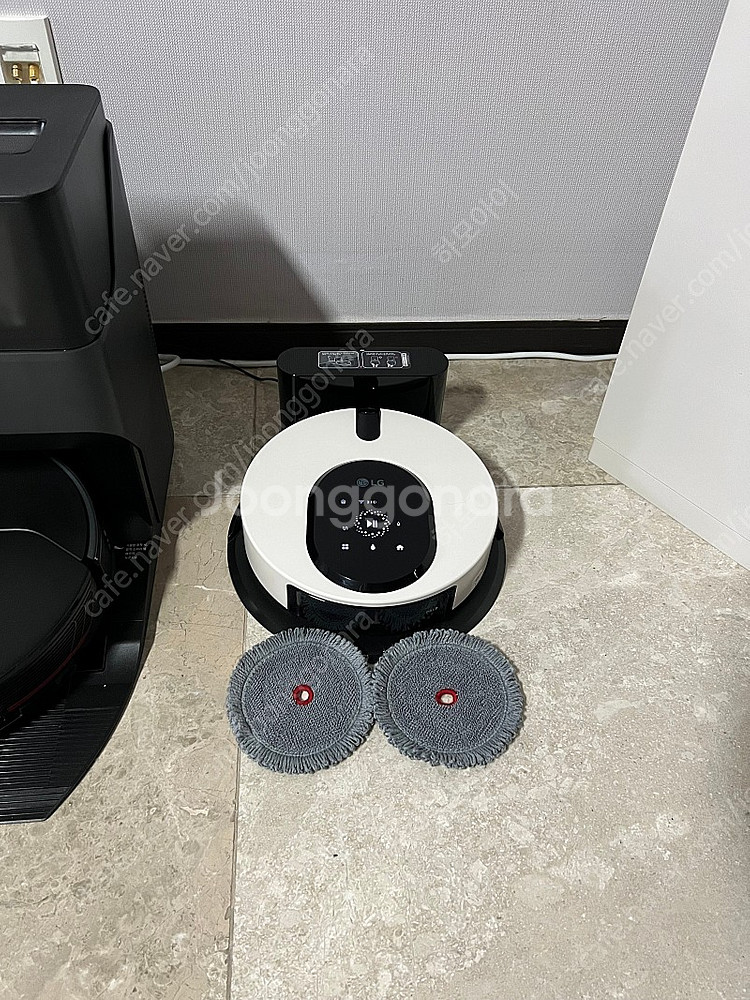 엘지 오브제 M9 물걸레 로봇청소기--0