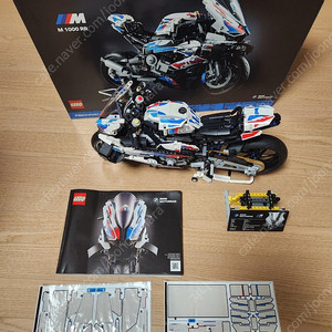레고 42130 BMW M 1000 RR