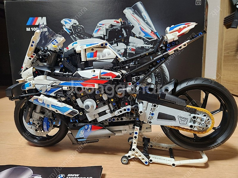 레고 42130 BMW M 1000 RR--1