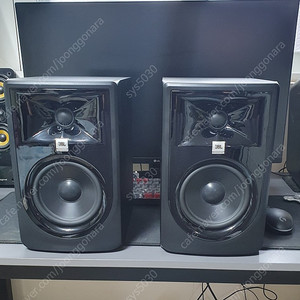 JBL 305P MK2