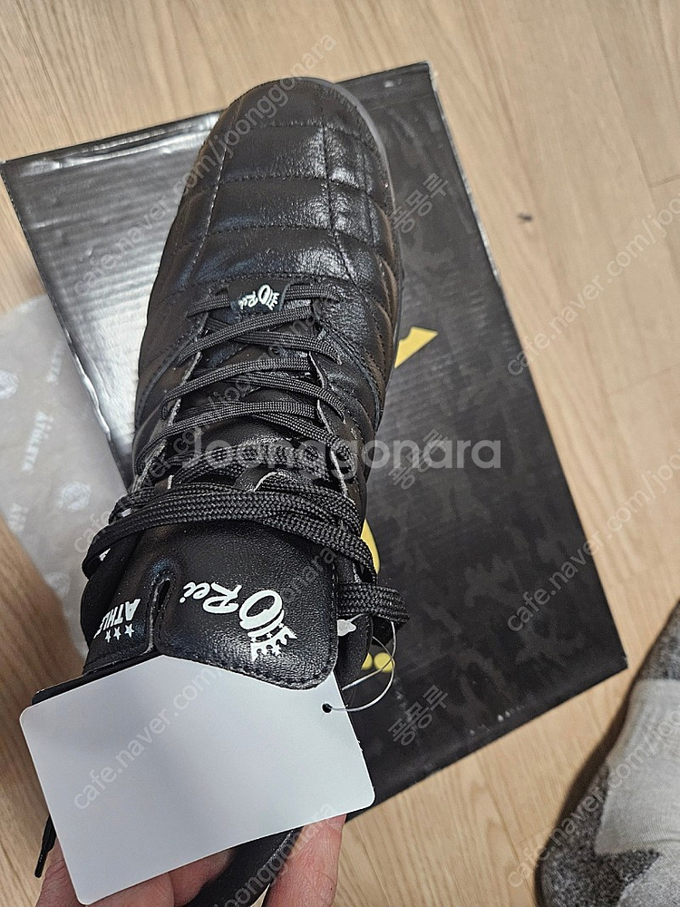 아슬레타 005 검정색 265 새것 풋살화 판매합니다.--3