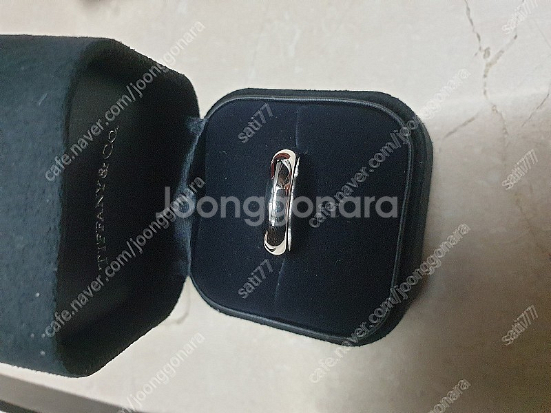 정품 티파니 플레티늄 4mm 반지15호--1