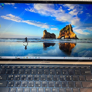 노트북 ASUS Zenbook 14 UX433F