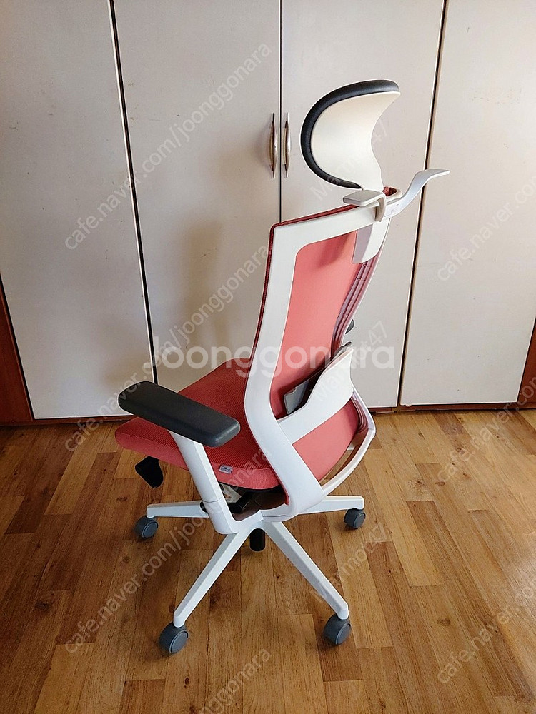 전북 전주시 직거래 SIDIZ 시디즈 T50 풀옵션 의자 옷걸이 포함--5