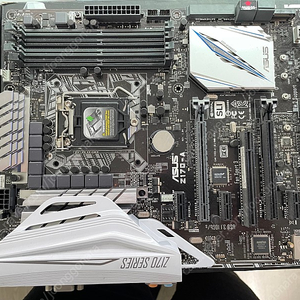 ASUS Z170-a 메인보드 6만에 판매합니다.