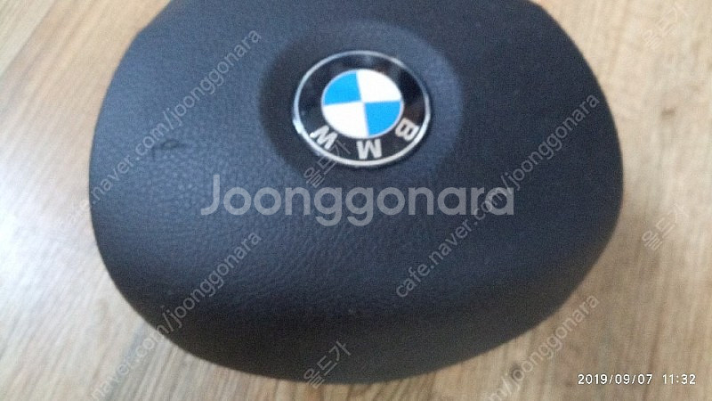 BMW 320ed 에어백--3