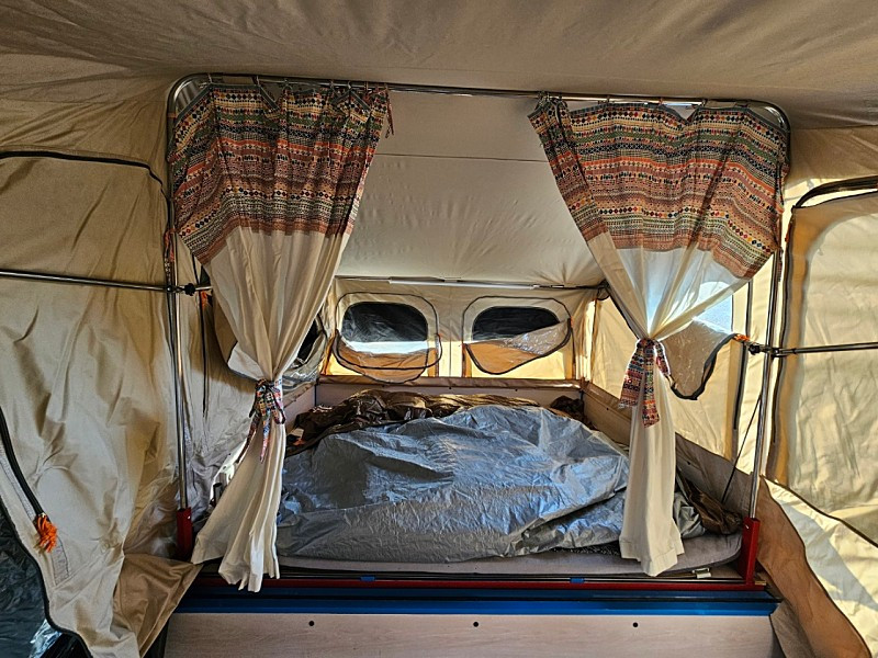 신화NX4 폴딩트레일러. 텐트트레일러 판매합니다. 이미지