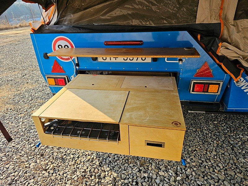 신화NX4 폴딩트레일러. 텐트트레일러 판매합니다. 이미지