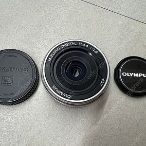 M Zuiko digital 17mm 1:2.8