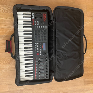 마스터 키보드 Akai mpk49 + 가방