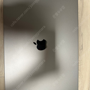 맥북프로 m1 16인치 16gb 1테라 스그모델 판매합니다 (보증남아있음)