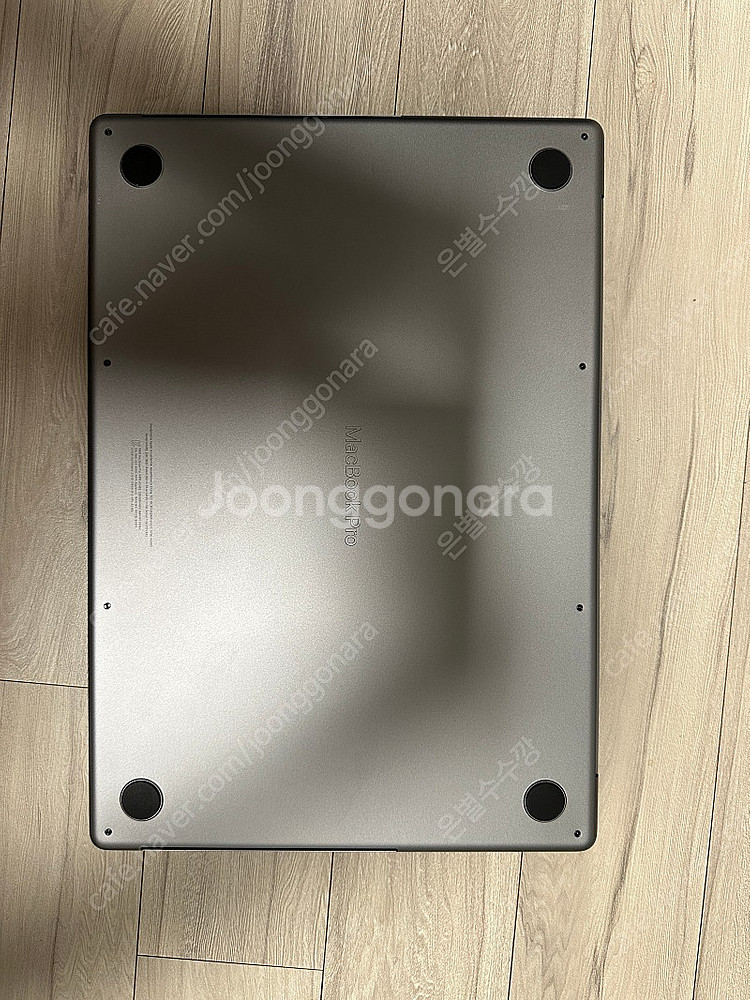 맥북프로 m1 16인치 16gb 1테라 스그모델 판매합...--2