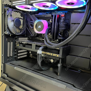 4070ti 고급자재 본체 팝니당