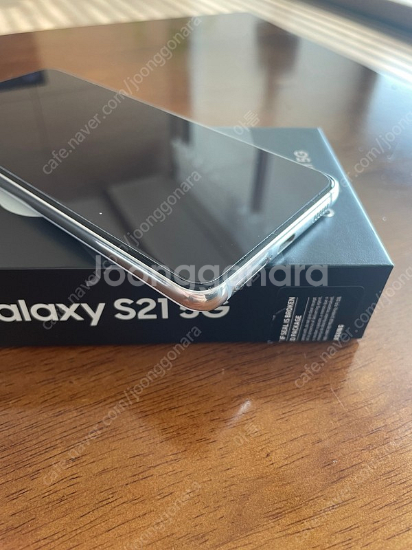갤럭시 S21 화이트 자급제 중고--3