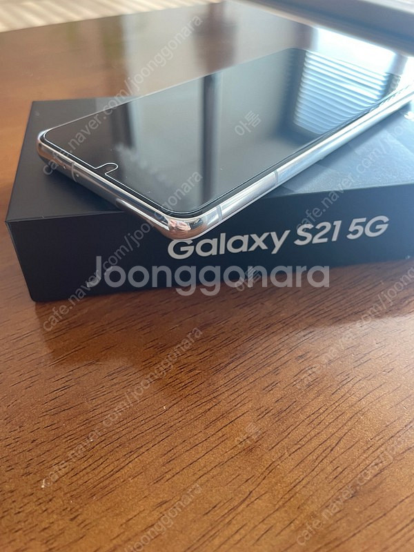 갤럭시 S21 화이트 자급제 중고--6