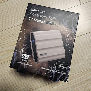 삼성 T7 Sheild외장 SSD 2TB 미개봉새제품