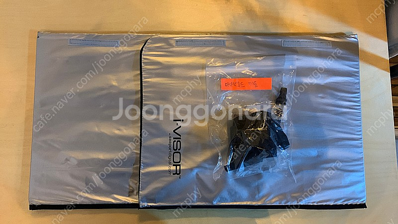 IVISOR 아이맥 모니터후드(27인치) 판매합니다.--0